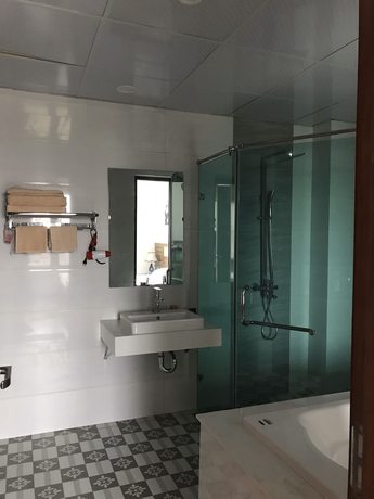 Imagen de la habitación del Hotel Sen Bien Hotel. Foto 12