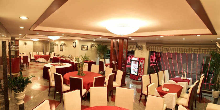 Imagen del bar/restaurante del Hotel Sen, Hanoi. Foto 3