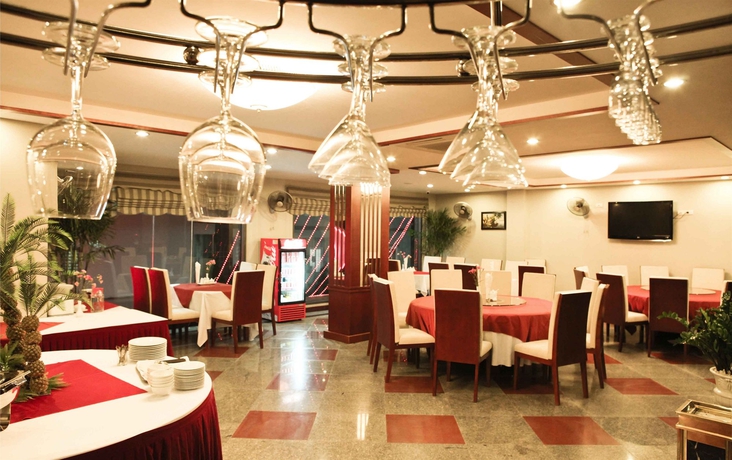 Imagen del bar/restaurante del Hotel Sen, Hanoi. Foto 4