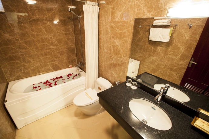 Imagen de la habitación del Hotel Sen Luxury. Foto 9