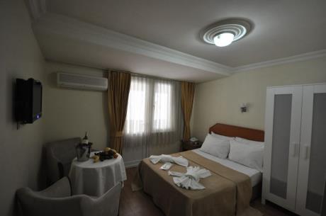 Imagen de la habitación del Hotel Sen Palas. Foto 6