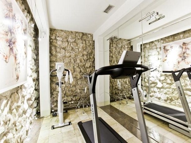 Imagen general del Hotel Senacki. Foto 2