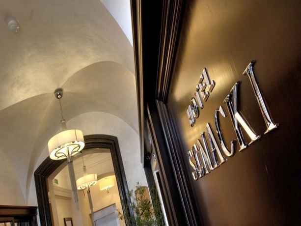 Imagen general del Hotel Senacki. Foto 3