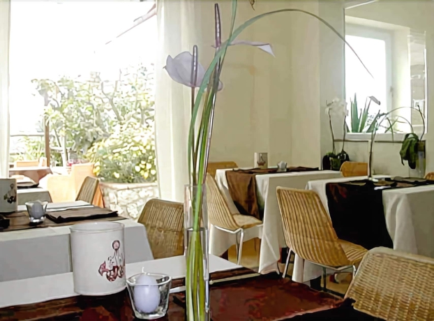 Imagen del bar/restaurante del Hotel Senaria. Foto 2