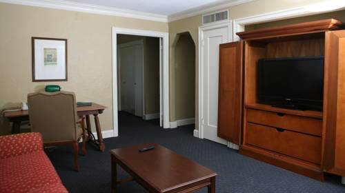 Imagen de la habitación del Hotel Senate Luxury Suites. Foto 11