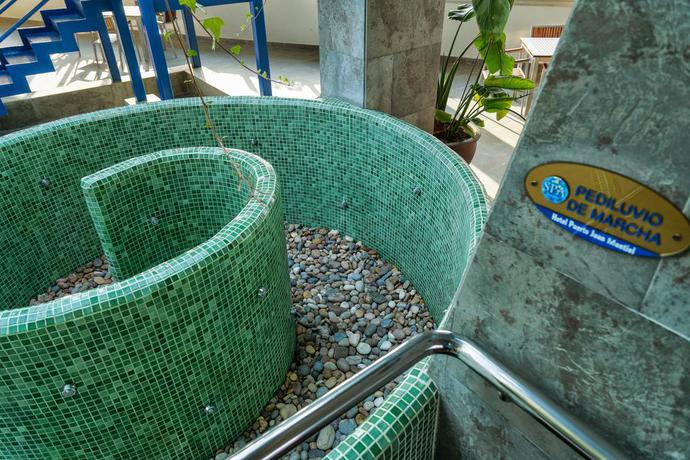 Imagen de los interiores del Hotel Senator Águilas. Foto 19