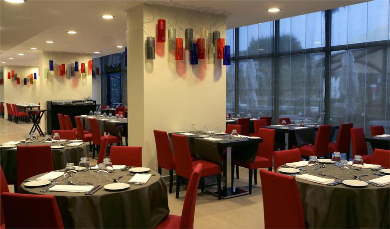 Imagen general del Hotel Senator Banus Spa. Foto 11