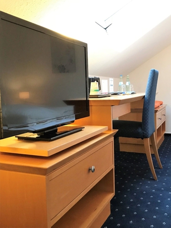 Imagen de la habitación del Hotel Senator, Bielefeld. Foto 10