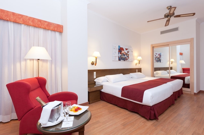 Imagen de la habitación del Hotel Senator Cádiz Spa. Foto 9