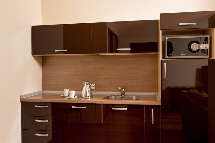 Imagen de la habitación del Hotel Senator City Center. Foto 14