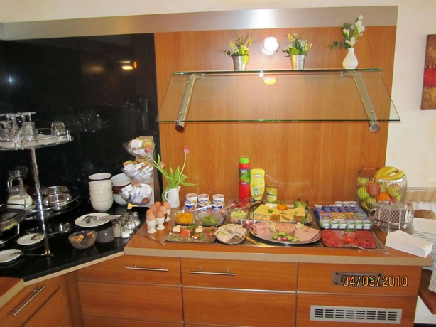 Imagen del bar/restaurante del Hotel Senator Frankfurt. Foto 3