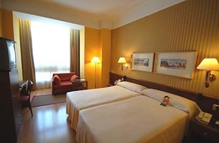 Imagen de la habitación del Hotel Senator Gran Via 21. Foto 4