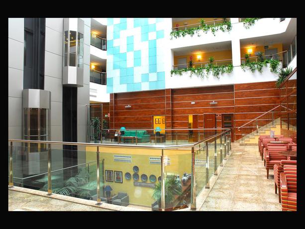 Imagen de los interiores del Hotel Senator Granada Spa. Foto 7