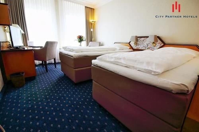 Imagen de la habitación del Hotel Senator Hamburg. Foto 12