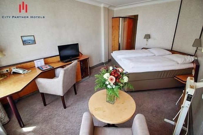 Imagen de la habitación del Hotel Senator Hamburg. Foto 14