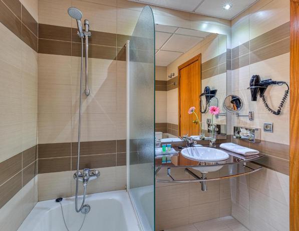 Imagen general del Hotel Senator Huelva. Foto 12