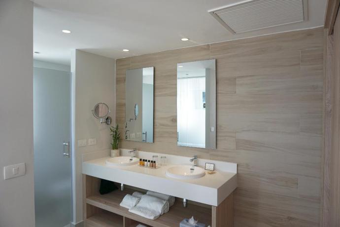 Imagen de la habitación del Hotel Senator Puerto Plata Spa Resort All Inclusive. Foto 9