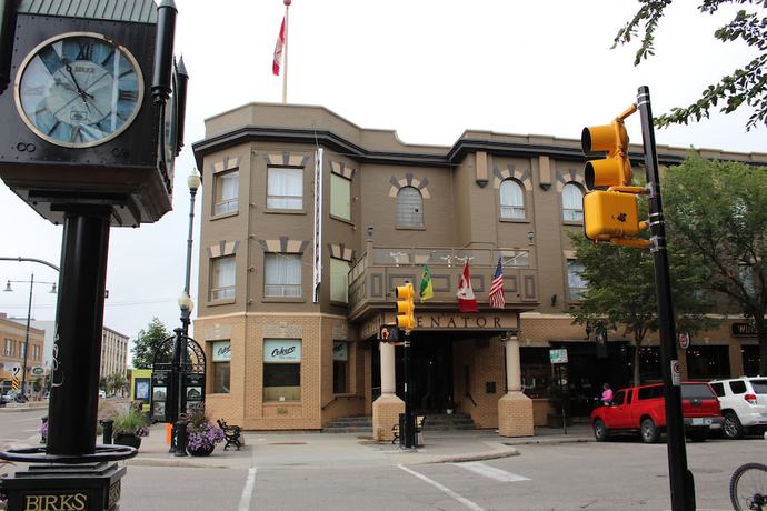 Imagen general del Hotel Senator, Saskatoon. Foto 1