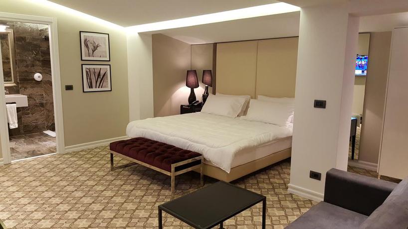 Imagen general del Hotel Senator, Tirana. Foto 6