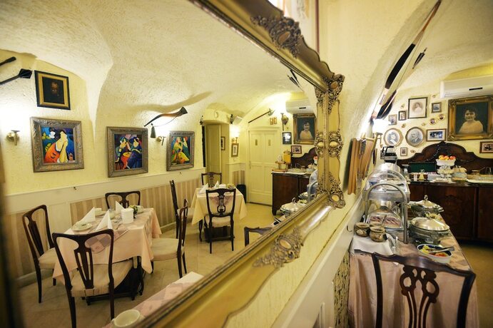 Imagen del bar/restaurante del Hotel Senator-h&aacute;z. Foto 19