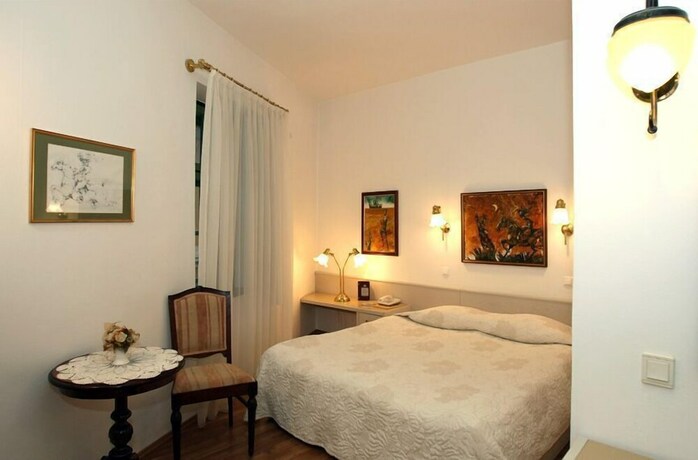 Imagen de la habitación del Hotel Senator-h&aacute;z. Foto 30