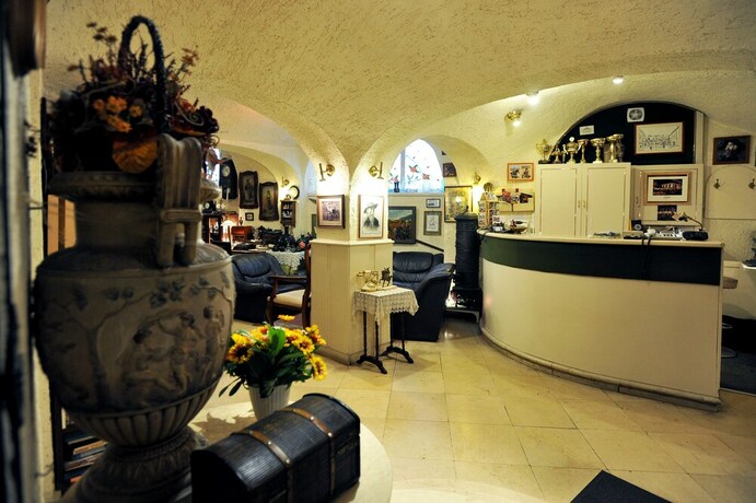 Imagen de los interiores del Hotel Senator-h&aacute;z. Foto 36