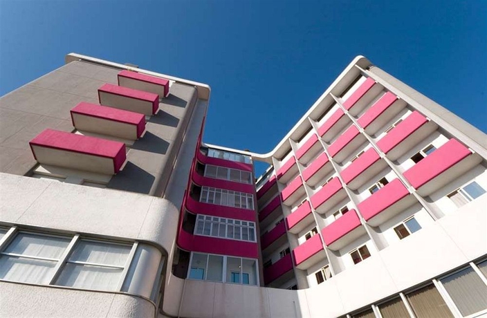 Imagen de los exteriores del Hotel Senbhotel. Foto 7