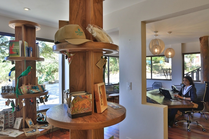 Imagen de los interiores del Hotel Senda Monteverde Member of the Cayuga Collection. Foto 17