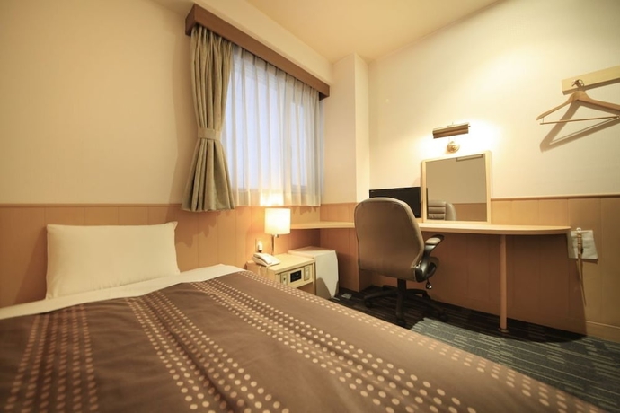 Imagen de la habitación del Hotel Sendai Business. Foto 13