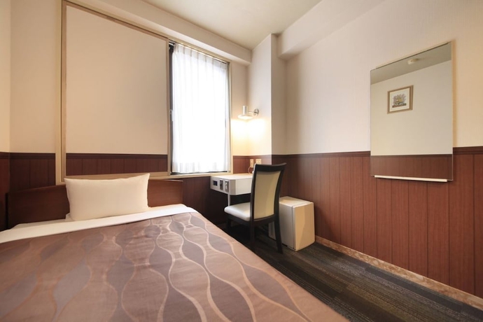 Imagen de la habitación del Hotel Sendai Business. Foto 17