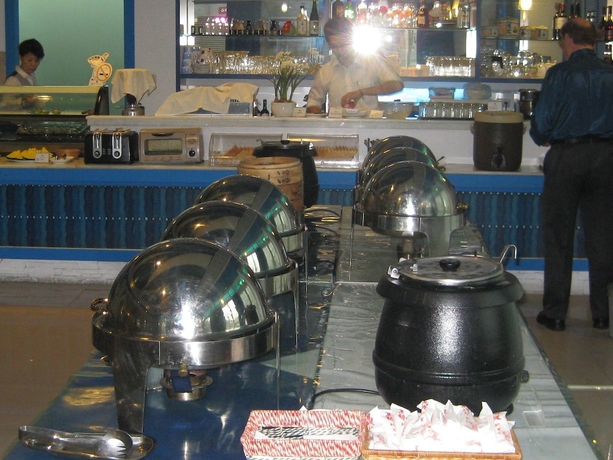 Imagen del bar/restaurante del Hotel Sendale Tainan Science Park. Foto 4