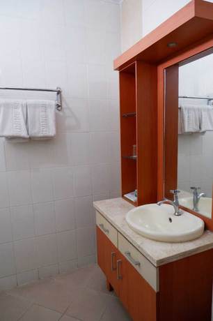 Imagen de la habitación del Hotel Sendang Sari. Foto 11