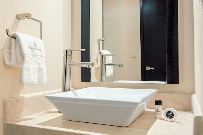 Imagen general del Hotel Sendero. Foto 8