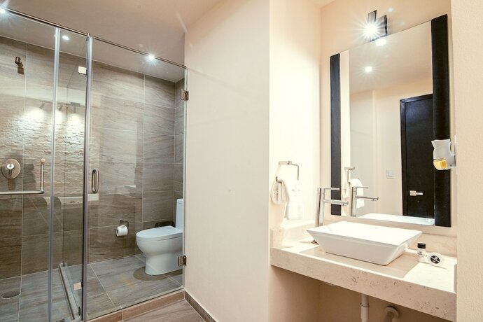 Imagen general del Hotel Sendero. Foto 9