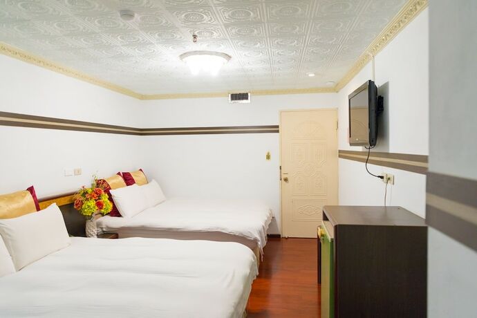 Imagen de la habitación del Hotel Seng-kuo. Foto 20