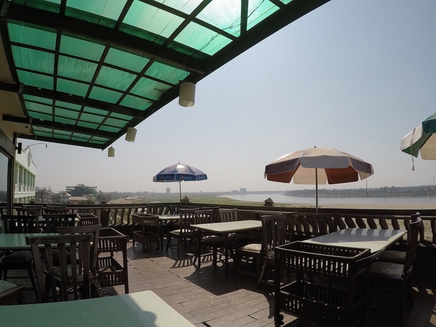 Imagen del bar/restaurante del Hotel Sengtawan Riverside. Foto 4