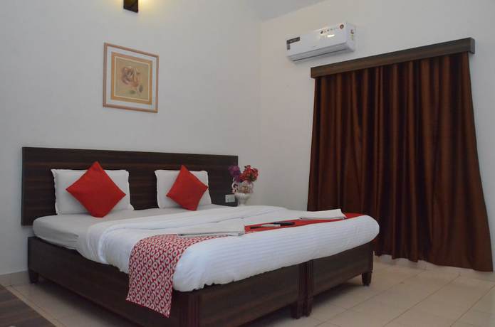 Imagen de la habitación del Hotel Senhor Angelo Beach Resort. Foto 13