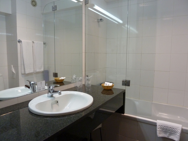 Imagen de la habitación del Hotel Senhora Do Castelo. Foto 7