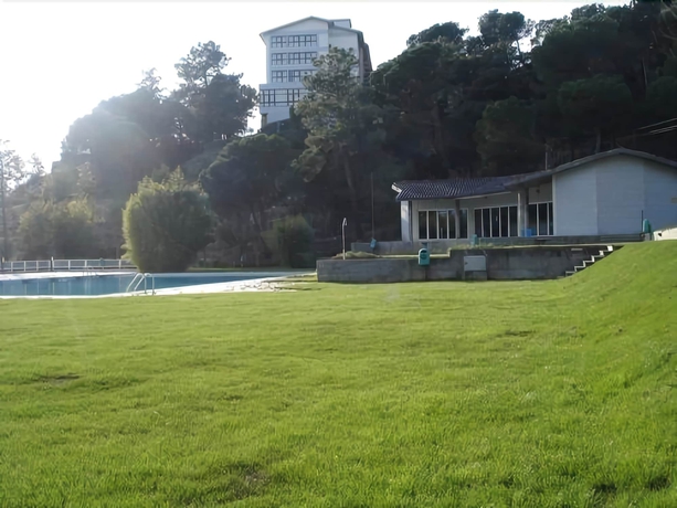 Imagen de la piscina del Hotel Senhora Do Castelo. Foto 18