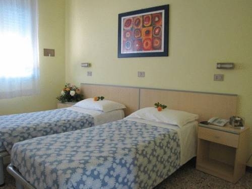 Imagen general del Hotel Senio. Foto 5