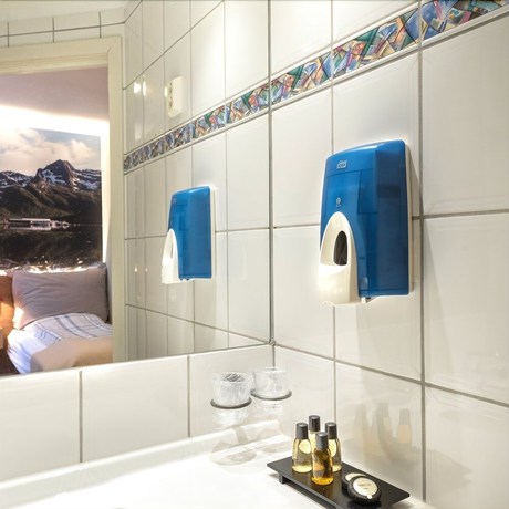 Imagen de la habitación del Hotel Senjal. Foto 10
