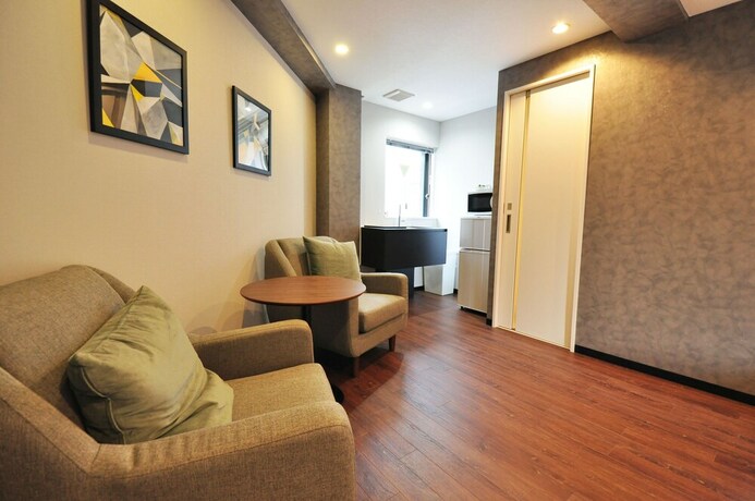 Imagen de la habitación del Hotel Senlax Inn Osaka. Foto 13