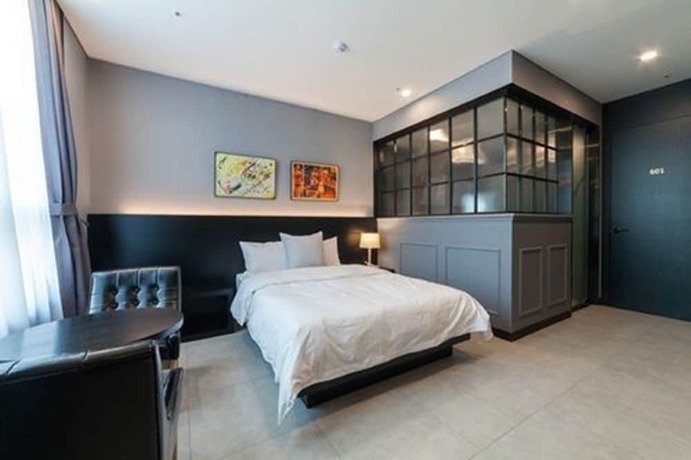 Imagen de la habitación del Hotel Senne. Foto 19