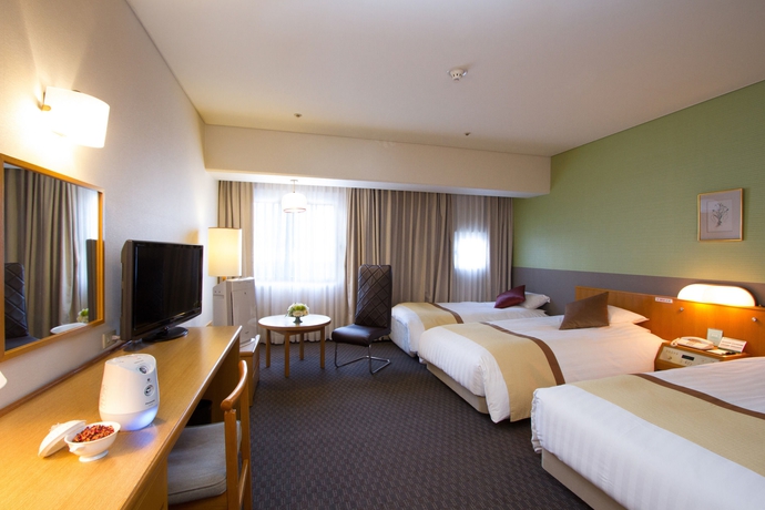 Imagen de la habitación del Hotel Senri Hankyu Osaka. Foto 5