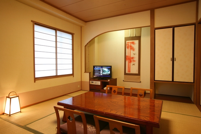 Imagen de la habitación del Hotel Senri Hankyu Osaka. Foto 9