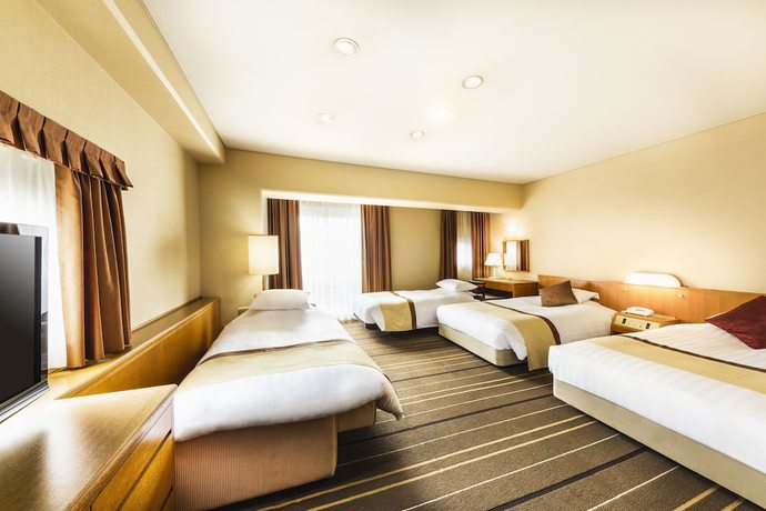 Imagen de la habitación del Hotel Senri Hankyu Osaka. Foto 10