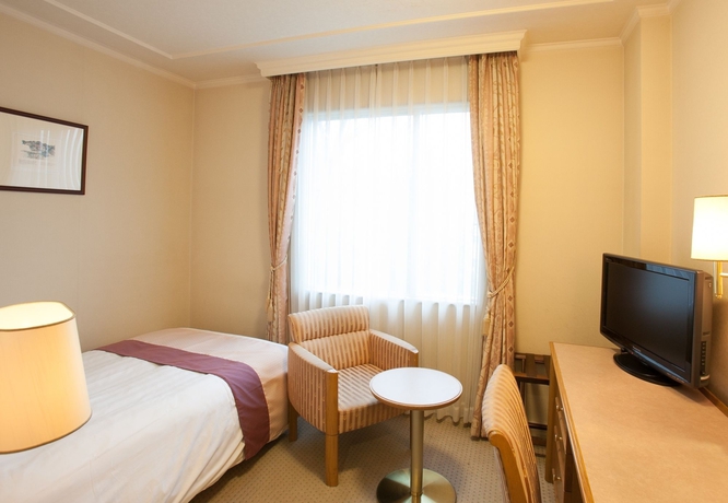 Imagen de la habitación del Hotel Senri Hankyu Osaka. Foto 16