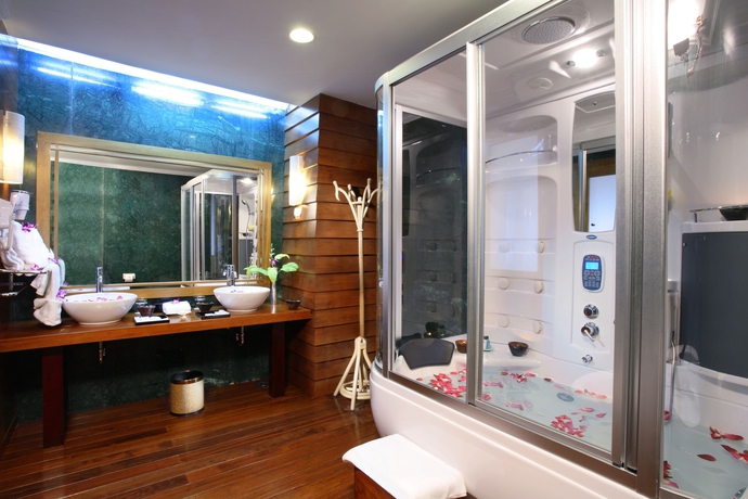Imagen de la habitación del Hotel Senriver. Foto 9