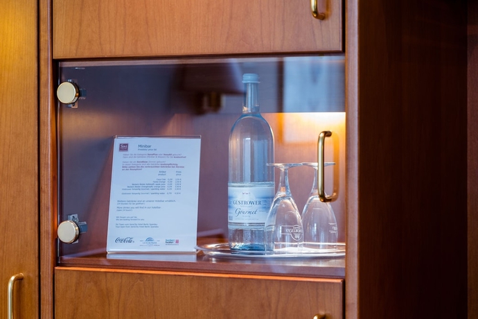 Imagen de la habitación del Hotel Senscity Berlin Spandau. Foto 10