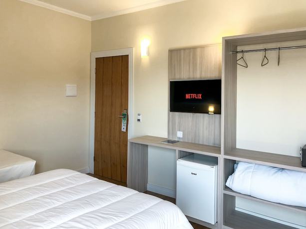 Imagen de la habitación del Hotel Sense Arauc&aacute;ria. Foto 8